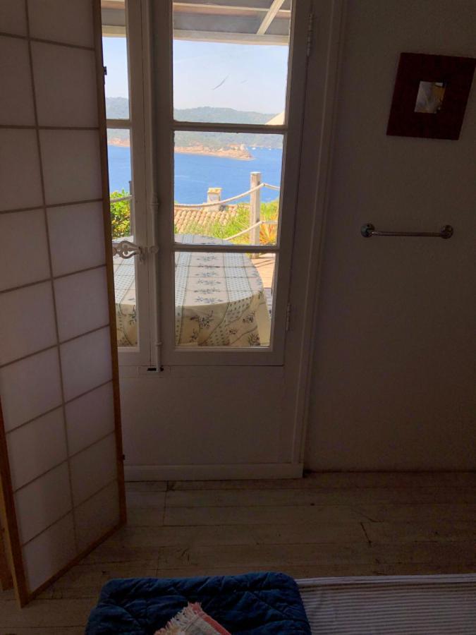 Appartamento Les Oreades, Studio Le Marin Avec Vue Mer Imprenable Île du Levant Esterno foto